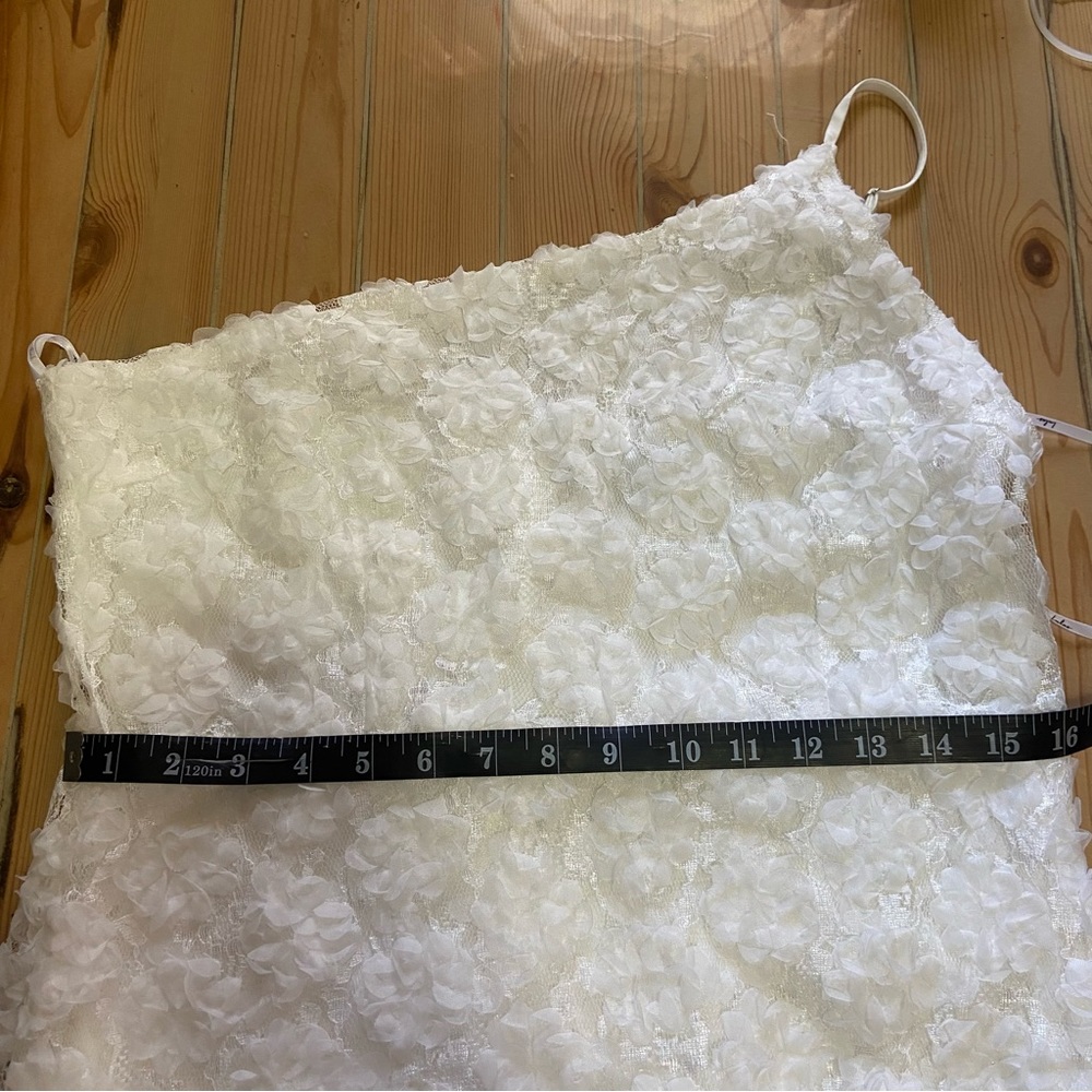 NWOT Lulus Stunning Destiny Ivory One-Shoulder 3D Floral Midi Dress - Picture 7 of 13